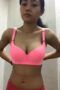Pembantu Seneng Pamer Di Toilet Bh Pink Pembantu Seneng Pamer Di Toilet Bh Pink