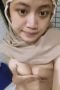 Hijab cream tindik piercing di pentil Hijab cream tindik piercing di pentil