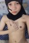 Giselle SMA jilbab hitam emoticon topi remas tete Giselle SMA jilbab hitam emoticon topi remas tete