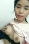 Dini Sad remas tete baju pink Dini Sad remas tete baju pink