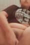 Cintya colmek timun baju hitam di kursi kecil kamar mandi Cintya colmek timun baju hitam di kursi kecil kamar mandi